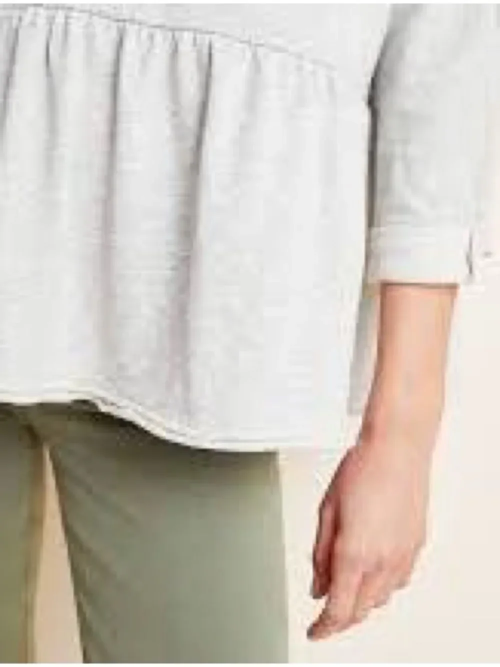 Anthropologie Saturday Sunday Colleen babydoll sweatshirt.